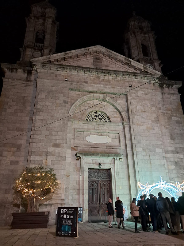 Concatedral en la Plaza de la Iglesia.